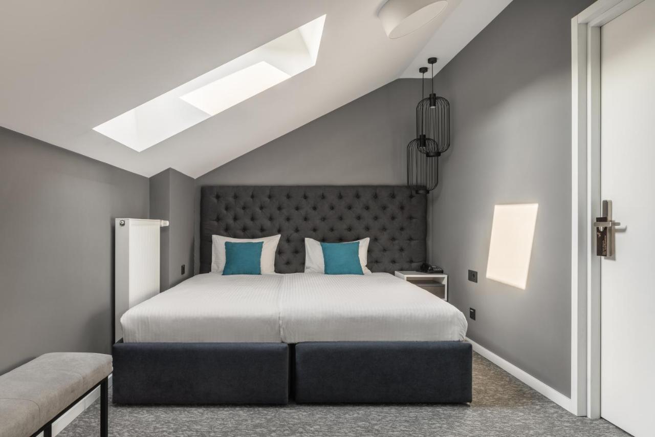 City Inn Lviv Smart Hotel Vynnyky Esterno foto