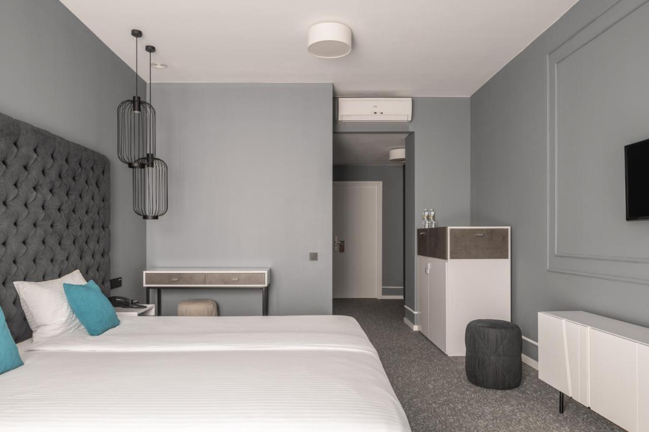 City Inn Lviv Smart Hotel Vynnyky Esterno foto