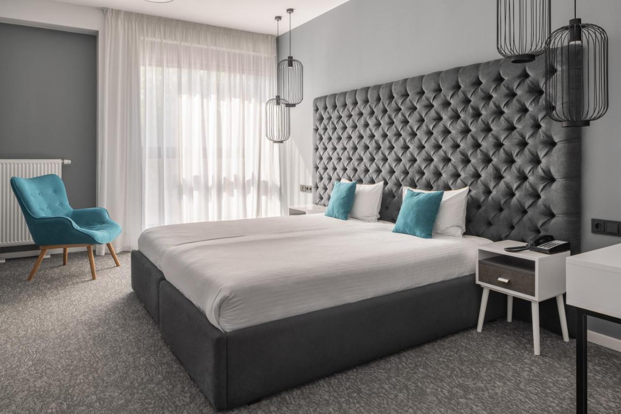 City Inn Lviv Smart Hotel Vynnyky Esterno foto