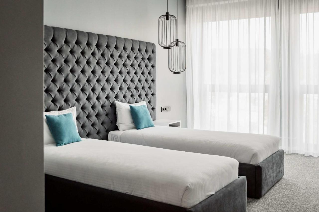 City Inn Lviv Smart Hotel Vynnyky Esterno foto