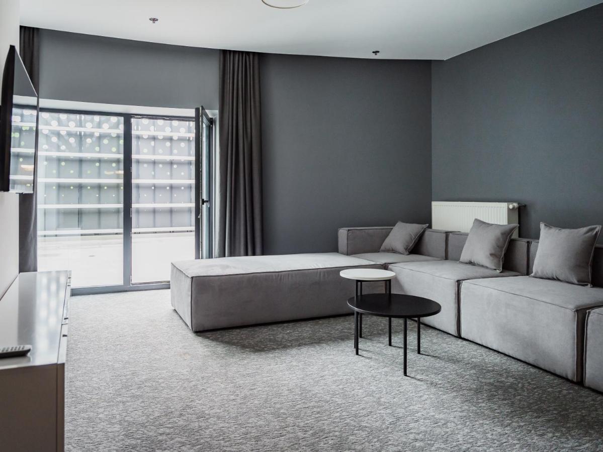 City Inn Lviv Smart Hotel Vynnyky Esterno foto