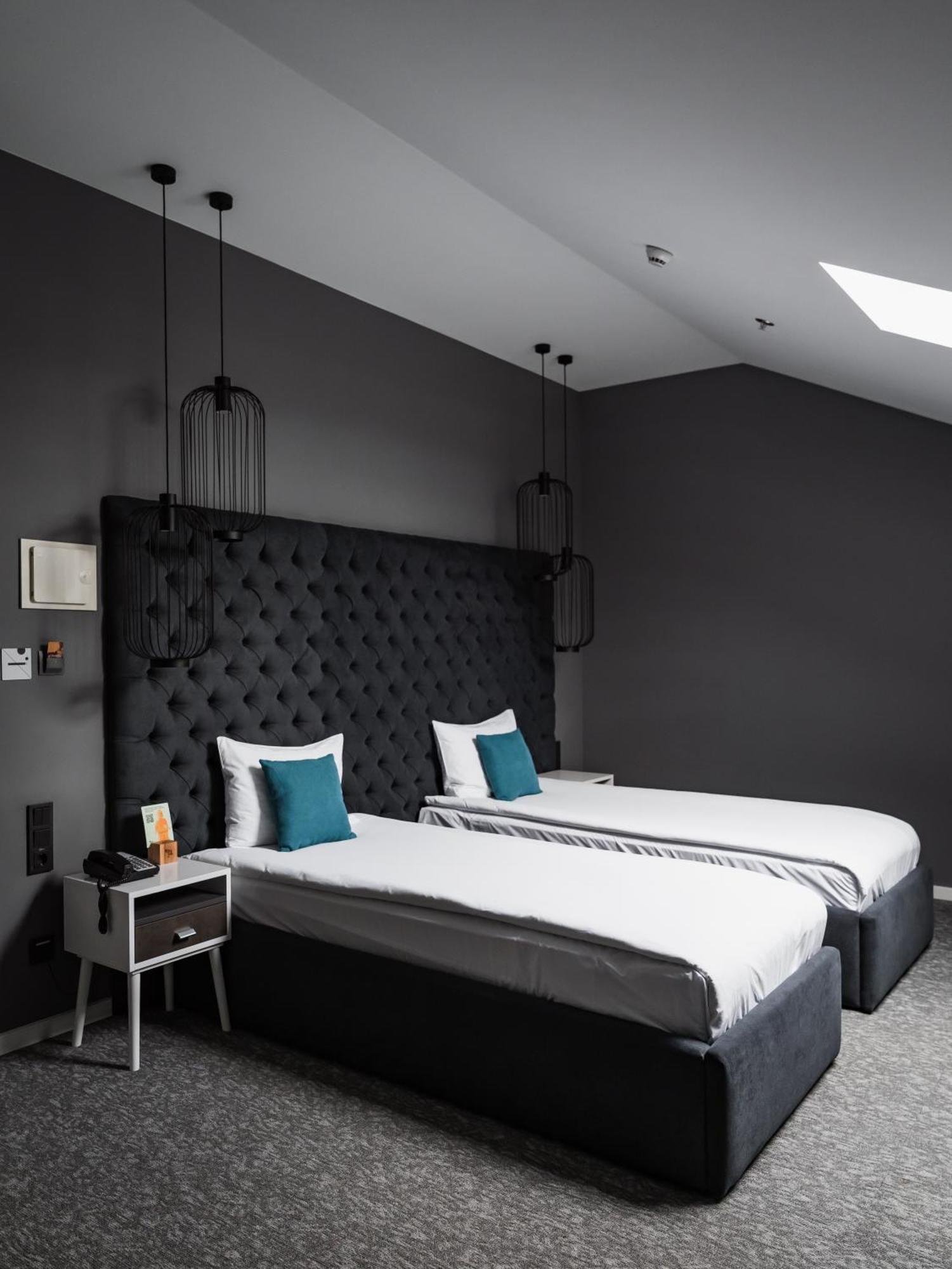 City Inn Lviv Smart Hotel Vynnyky Esterno foto